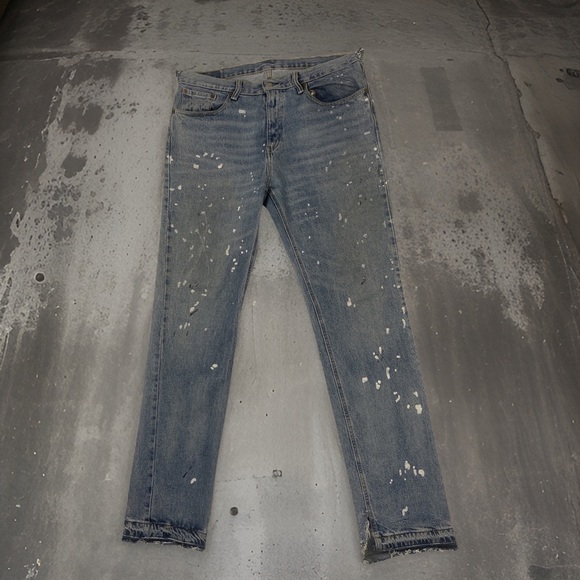 LEVIS Vintage 541 Thrashed Denim Jeans